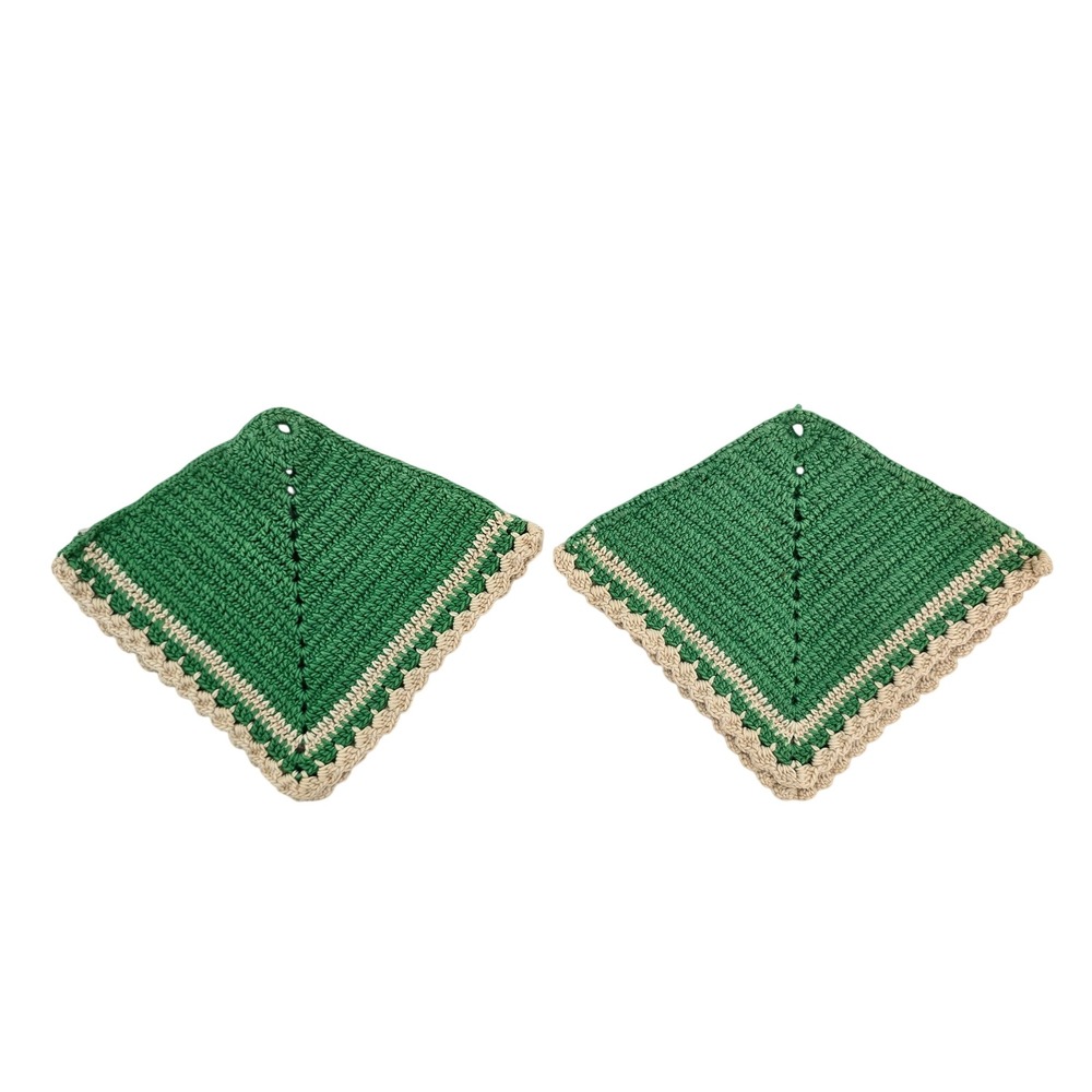 Vintage Handmade Crochet Pot Holder Set Green Cream Scalloped Edge 2pc